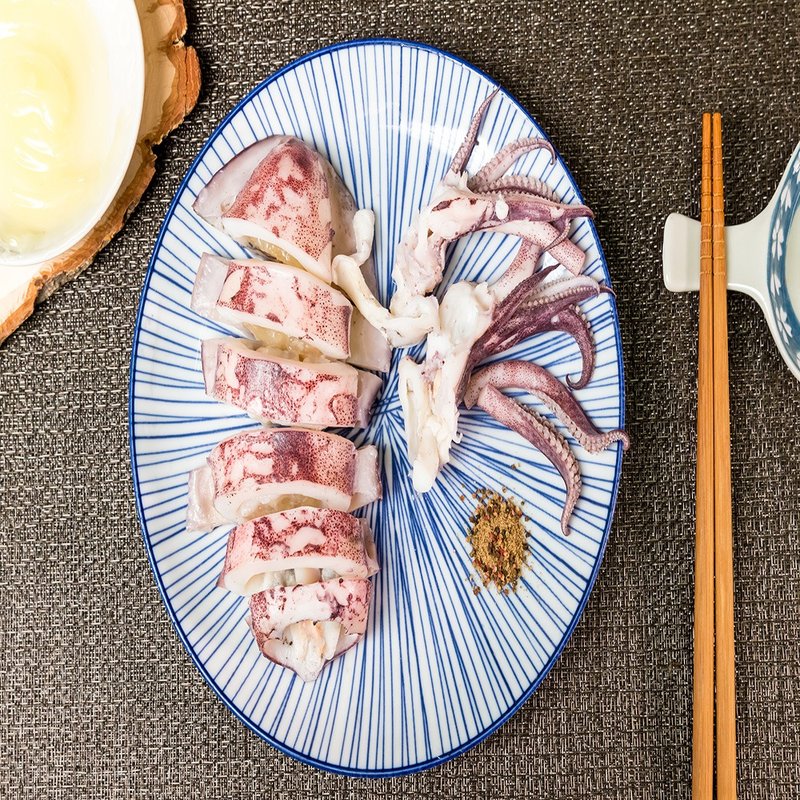 【老張鮮物】澎湖船活凍現撈生軟絲 400g/包 (2~3隻裝) - 其他 - 其他材質 多色