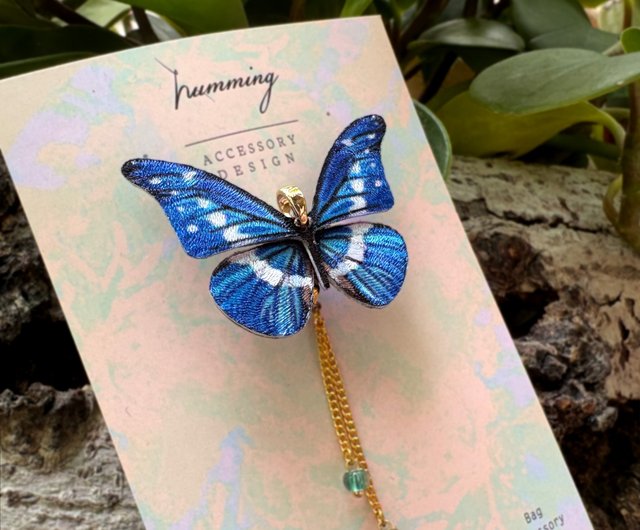 ブローチ モルフォヘレナモルフォ蝶 刺繍 ハンドメイド 蝶 真珠