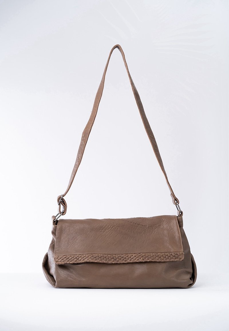 Hand-woven design sheepskin bag - Messenger Bags & Sling Bags - Genuine Leather 