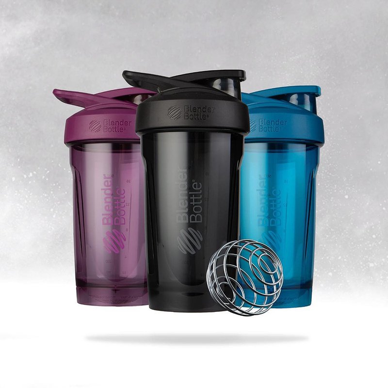 【BlenderBottle】Strada Tritan Safety Lock Shaker Bottle 24oz/710ml - กระติกน้ำ - พลาสติก 