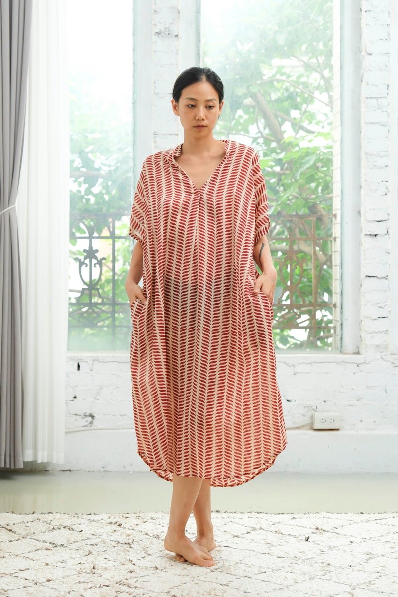 Indian cover dye key collar dress/voile red fern leaf - One Piece Dresses - Cotton & Hemp Red