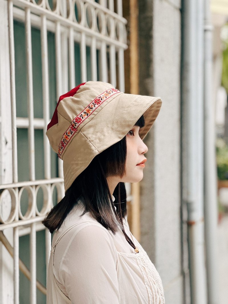 Floral textured stitching fisherman hat is red - หมวก - ผ้าฝ้าย/ผ้าลินิน 