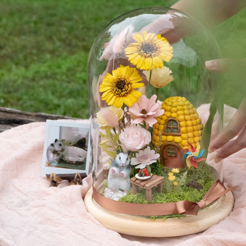 【客製寵物骨灰花盅】森林小島-香甜溫馨的玉米小屋 - 乾花/永生花 - 植物．花 黃色