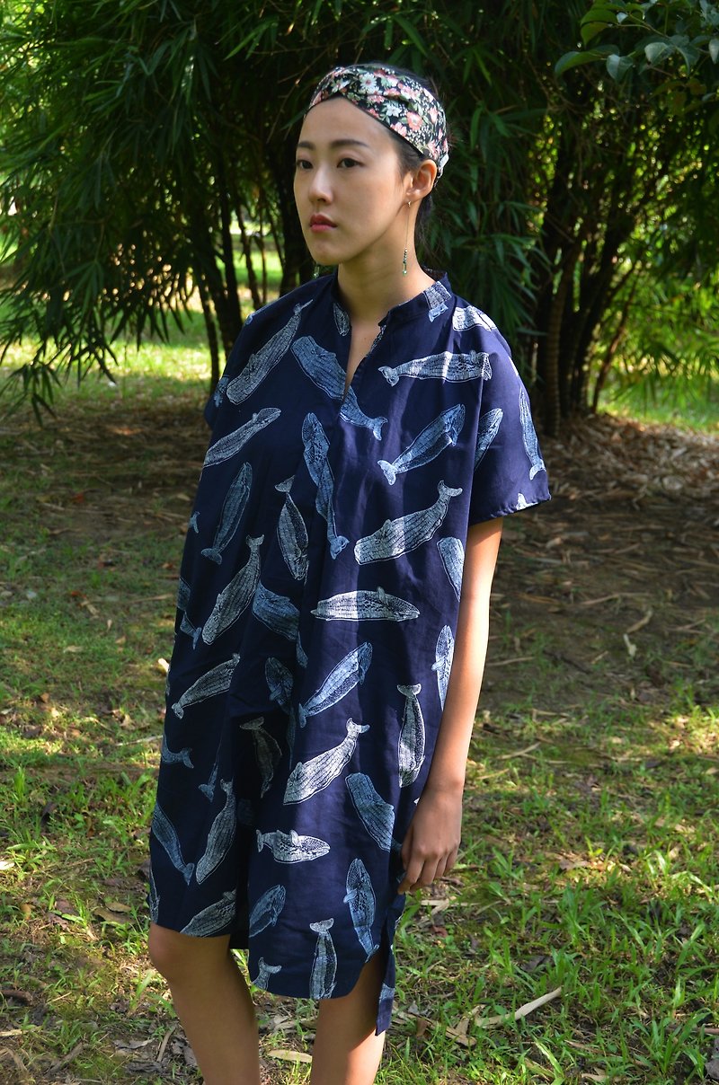 秋日和 鯨魚 長款藍衫【米裝】 - 洋裝/連身裙 - 棉．麻 藍色