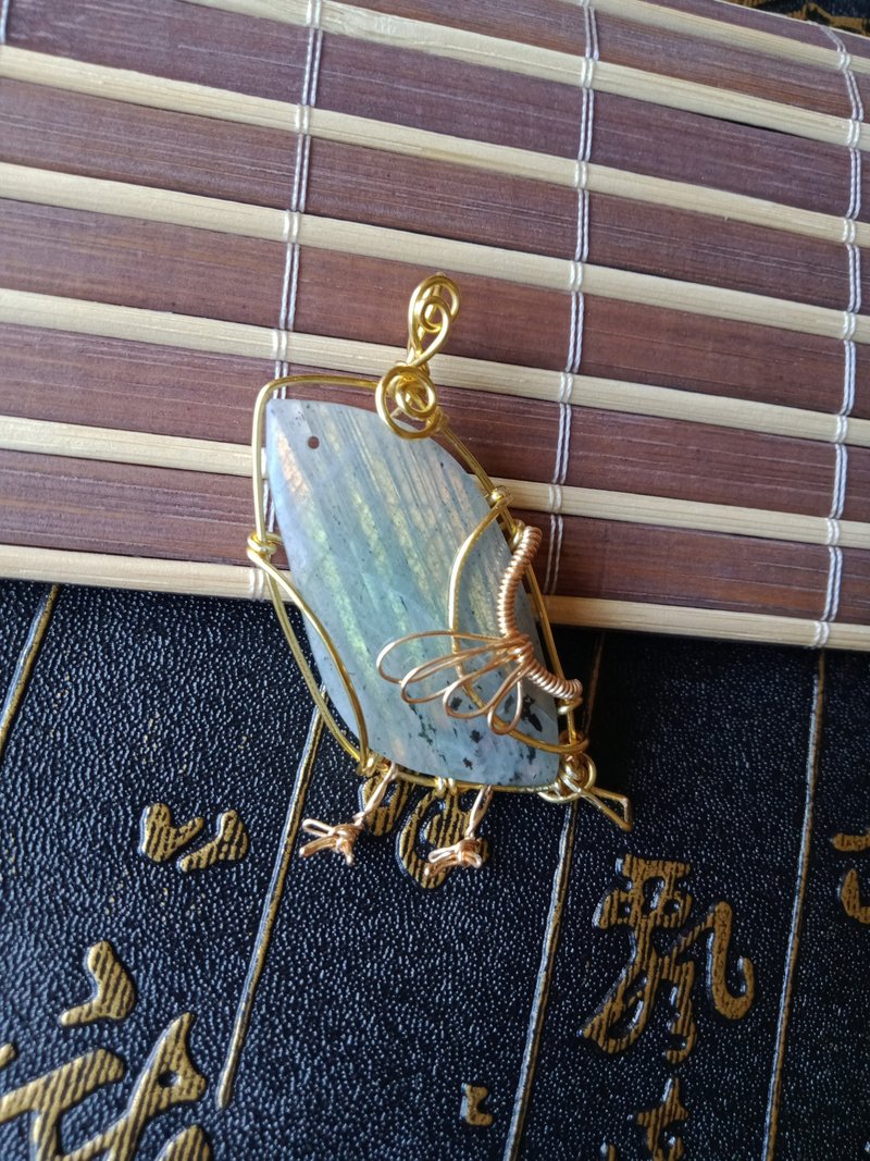 佚名山河。項鍊。胖啾。拉長石。金屬編織。附仿皮繩 - 項鍊 - 半寶石 銀色