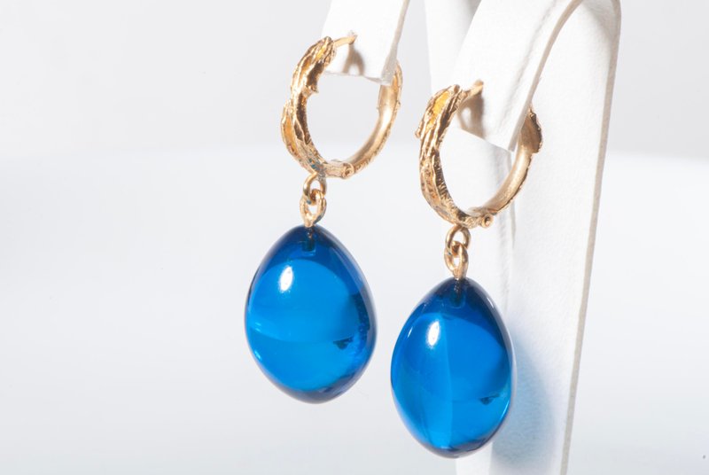 優雅天然藍琥珀耳環 手工製作波羅的海珠寶透明設計師宣言配飾 - 耳環/耳夾 - 半寶石 藍色