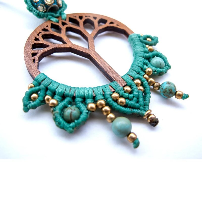 Wood Boho Tree of Life Macrame Pendant Necklace with turquoise beads - 項鍊 - 木頭 咖啡色