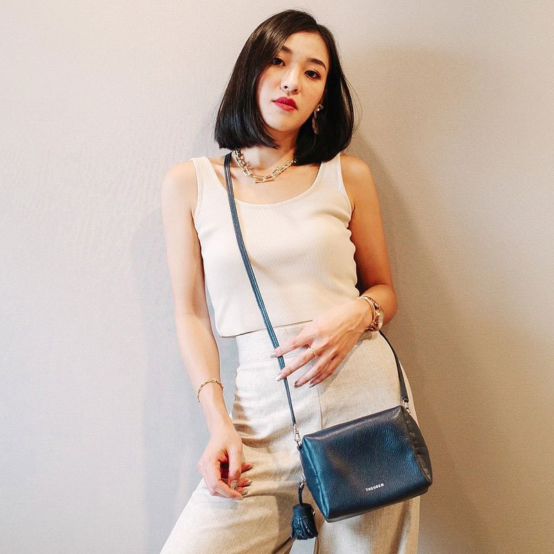 SEMI GAMMA crossbody bag 手工製 真皮斜背包 - Blue denim - กระเป๋าถือ - หนังแท้ 