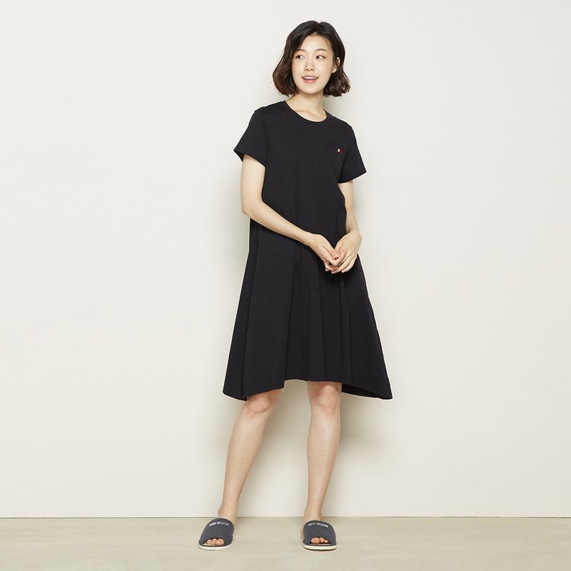 Tricolor Terrier Embroidered Asymmetric Hem Dress-Black - ชุดนอน/ชุดอยู่บ้าน - ผ้าฝ้าย/ผ้าลินิน สีดำ