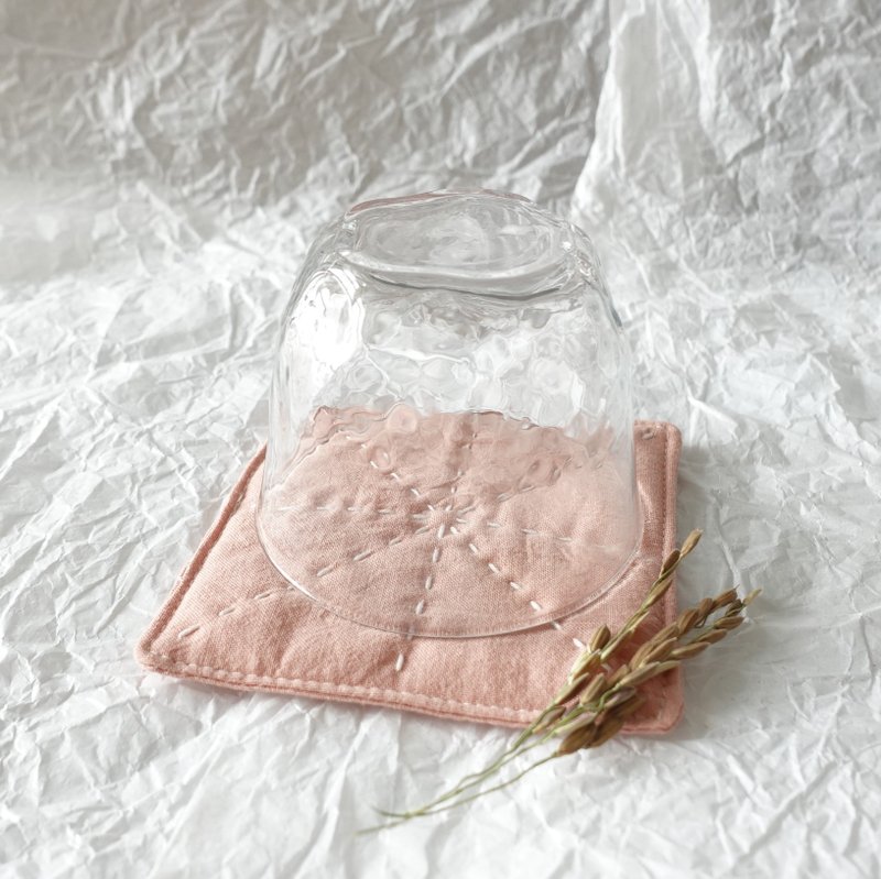 Rice-shaped cotton embroidered coaster (pink) - ที่รองแก้ว - ผ้าฝ้าย/ผ้าลินิน สึชมพู