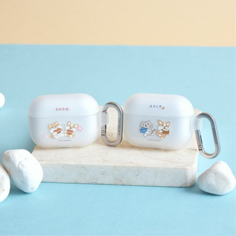 柴語錄奉茶上菜強悍防摔AirPods保護套 - AirPods/耳機保護套 - 塑膠 多色
