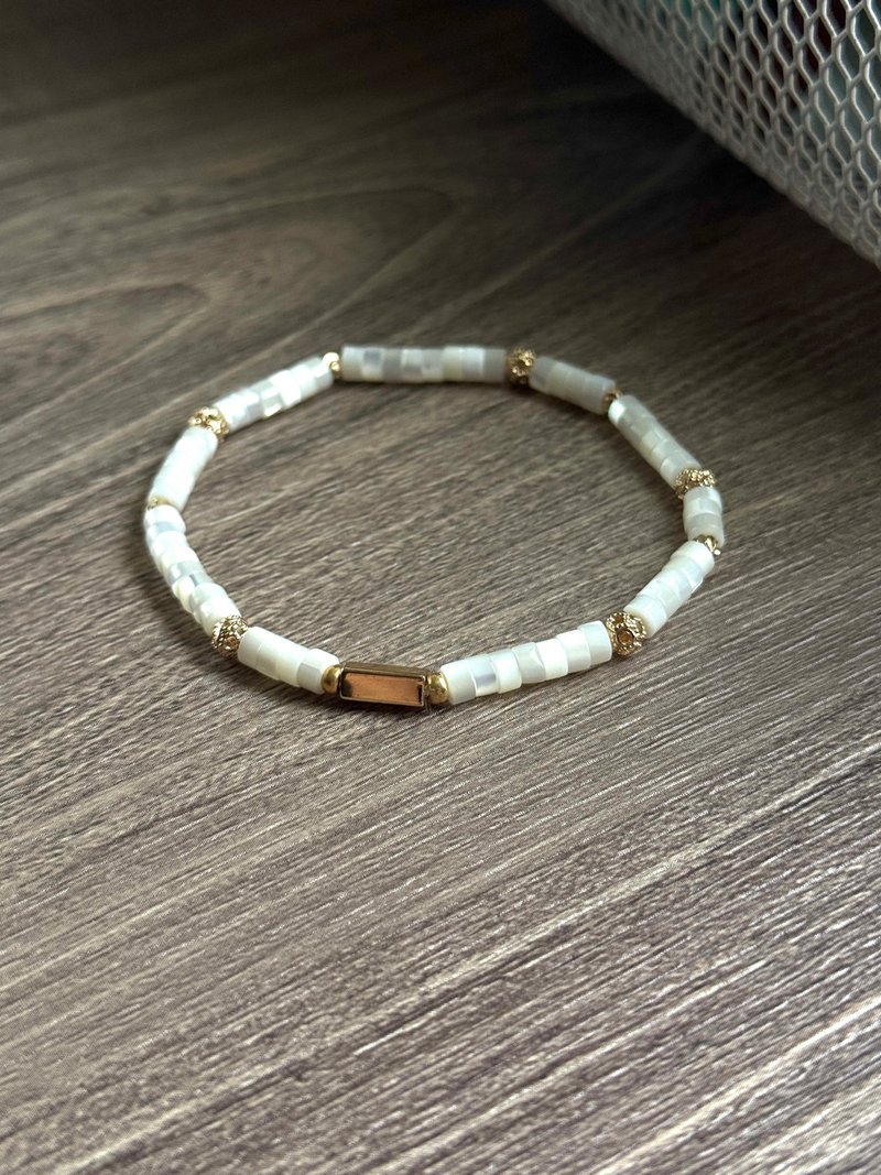 Sosii | 能量 療癒 消除壓力 | C22 細款-純白 | 天然水晶手鍊 - 手鍊/手環 - 貝殼 白色