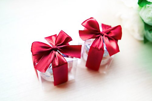 幸福朵朵 婚禮小物 花束禮物 甜蜜蜜-透明盒裝-瑞士進口hero蜂蜜小禮盒(紅色緞帶)