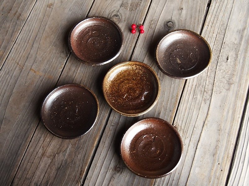 Bizen small dish, fish (5 pieces set) _sr7-008 - Small Plates & Saucers - Other Materials Brown