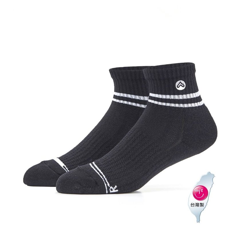 Columbus thickened compression socks are a set of 3 pairs. The left and right foot shapes are designed to fit the toes perfectly. Made in Taiwan. - Fitness Accessories - Cotton & Hemp 