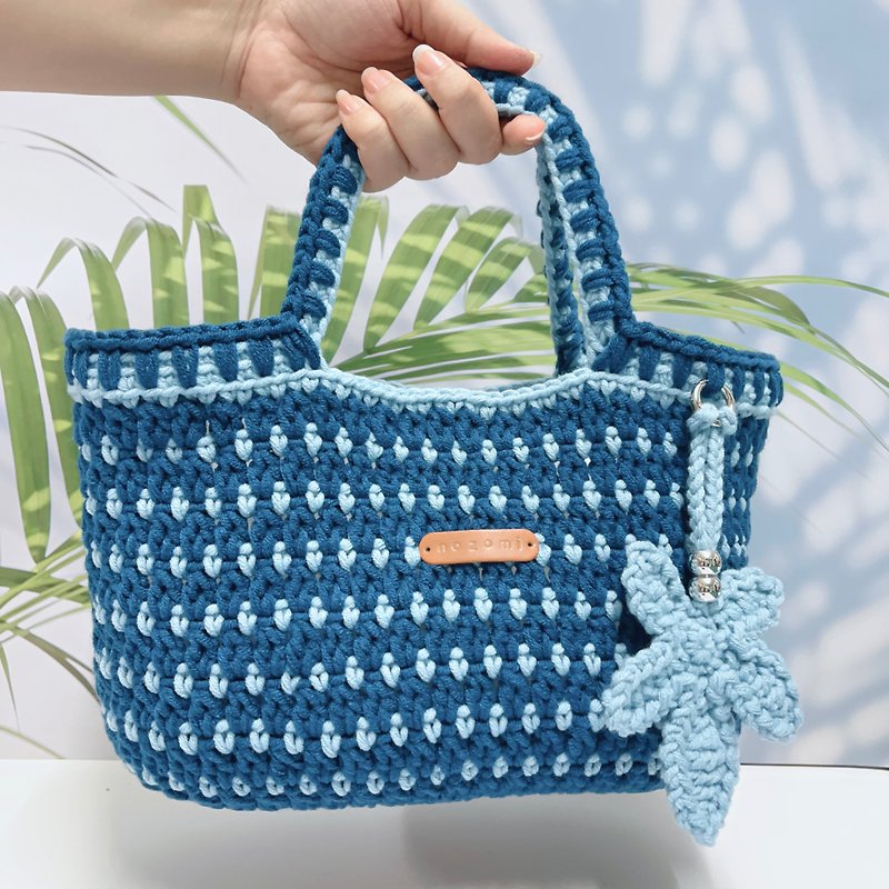 Tote bag light weight - Handbags & Totes - Polyester Blue