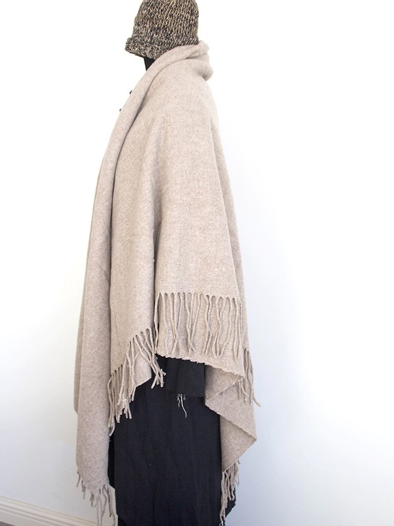 Beige cashmere tassel thickened warm scarf shawl - Other - Other Materials 