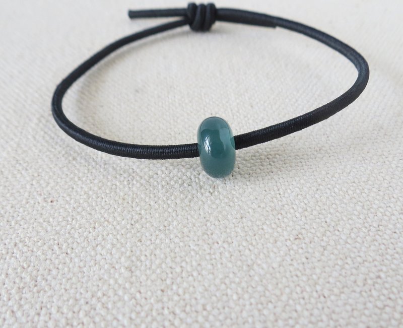 [Lucky Passepartout] Ice Blue Water Jade Stretch Rope Bracelet TS14* to attract wealth and good luck in the Year of the Zodiac - สร้อยข้อมือ - เครื่องเพชรพลอย สีดำ