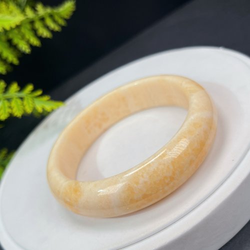 WANZAMGOK 精品 黃色方解石手鐲 61MM 冰潤高瓷玉化雙天眼千層 財氣調和脈輪