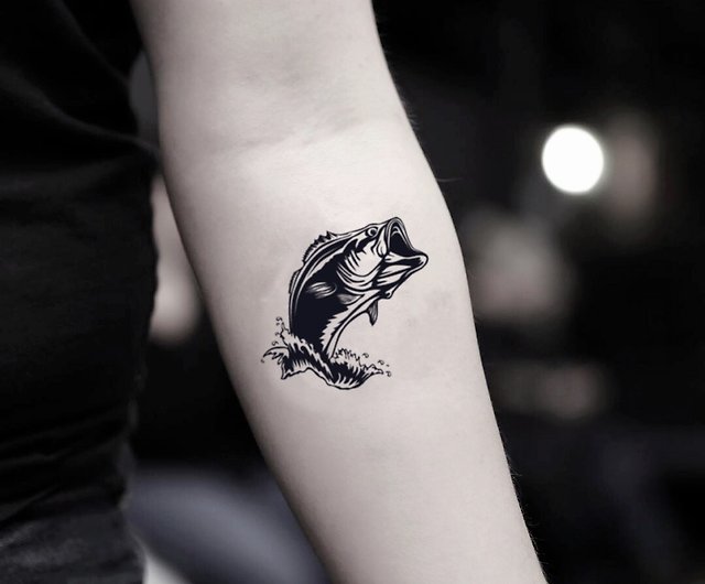 Bass Fish Temporary Fake Tattoo Sticker (Set of 2) - OhMyTat - Shop OhMyTat  Temporary Tattoos - Pinkoi