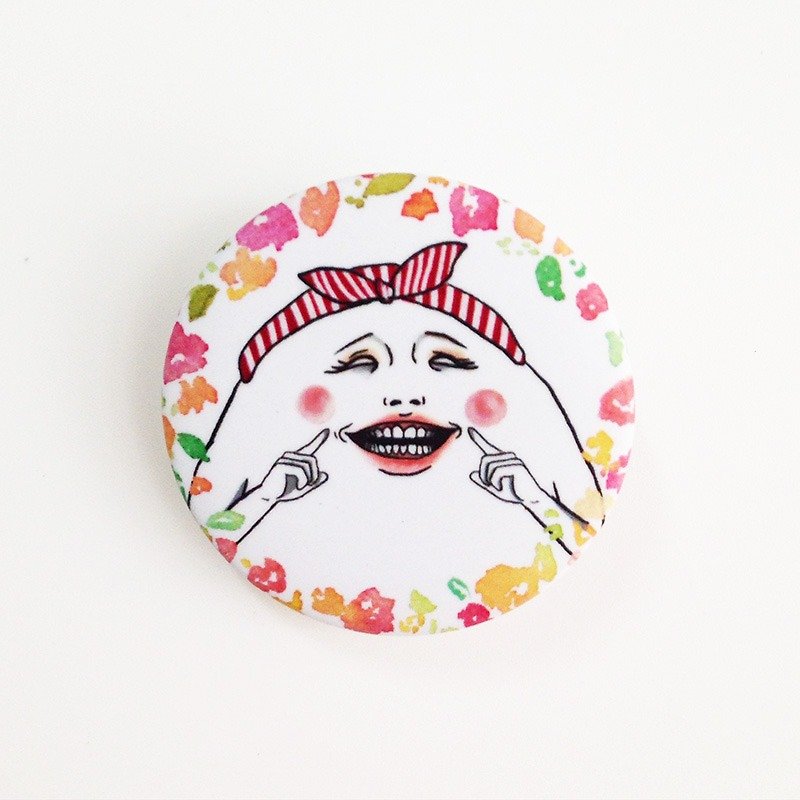 Keep smiling / pin back buttons - Badges & Pins - Plastic White