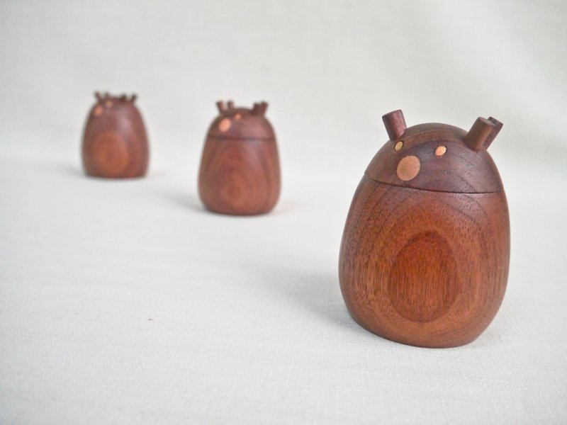 四つ耳クマ（太ったバージョン）シュガーボウル調味料瓶収納瓶クマ無垢材 - 調味料入れ - 木製 多色