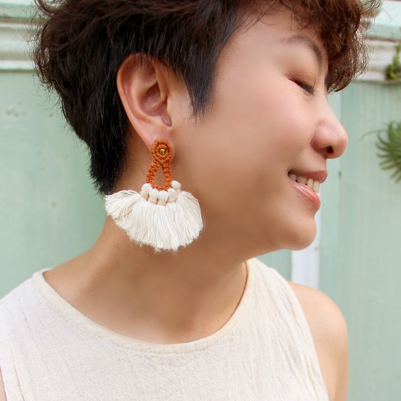 Summer dance earring - ต่างหู - ผ้าฝ้าย/ผ้าลินิน สีส้ม