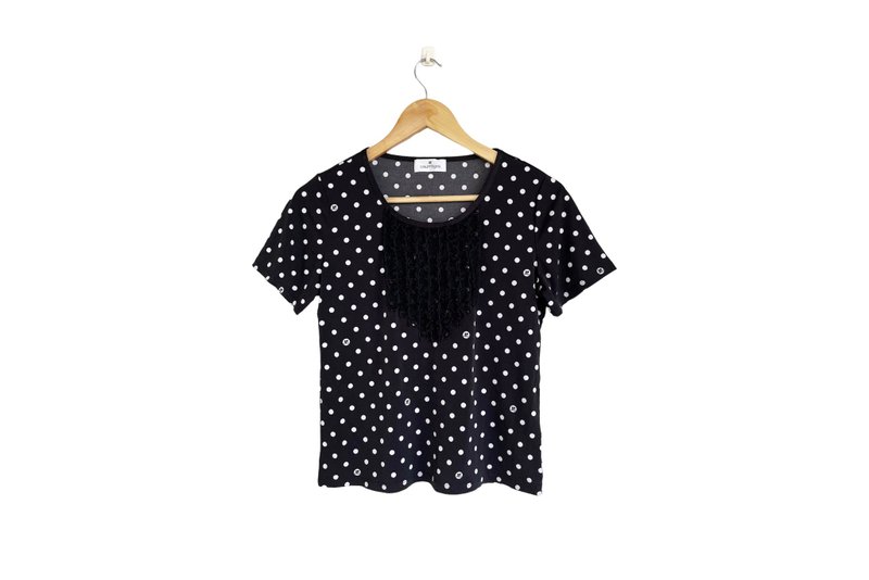 90s COURRÈGES Black with White polkadot slinky Short sleeve TSHIRT ruffle detail - 女 T 恤 - 聚酯纖維 黑色