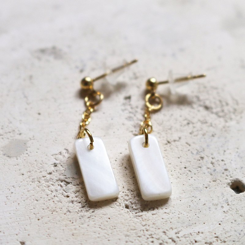 // rectangular shell earrings / ve010 - Earrings & Clip-ons - Other Materials White
