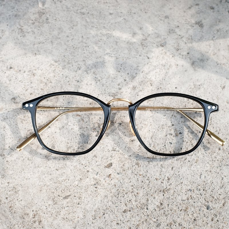 Ultra-light vintage gold titanium glasses frame titanium nose pads - กรอบแว่นตา - วัสดุอื่นๆ สีดำ