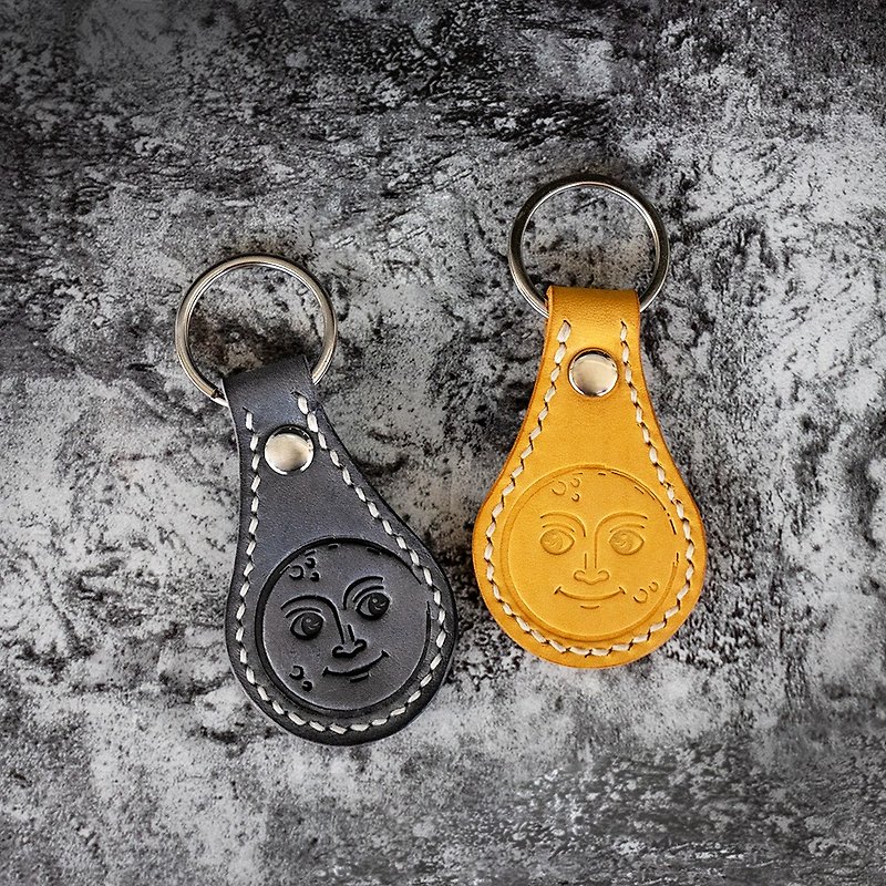 【Limited Version】2-tone Moon Keychain Set。Leather Stitching Pack。BSP091 - Leather Goods - Genuine Leather Yellow