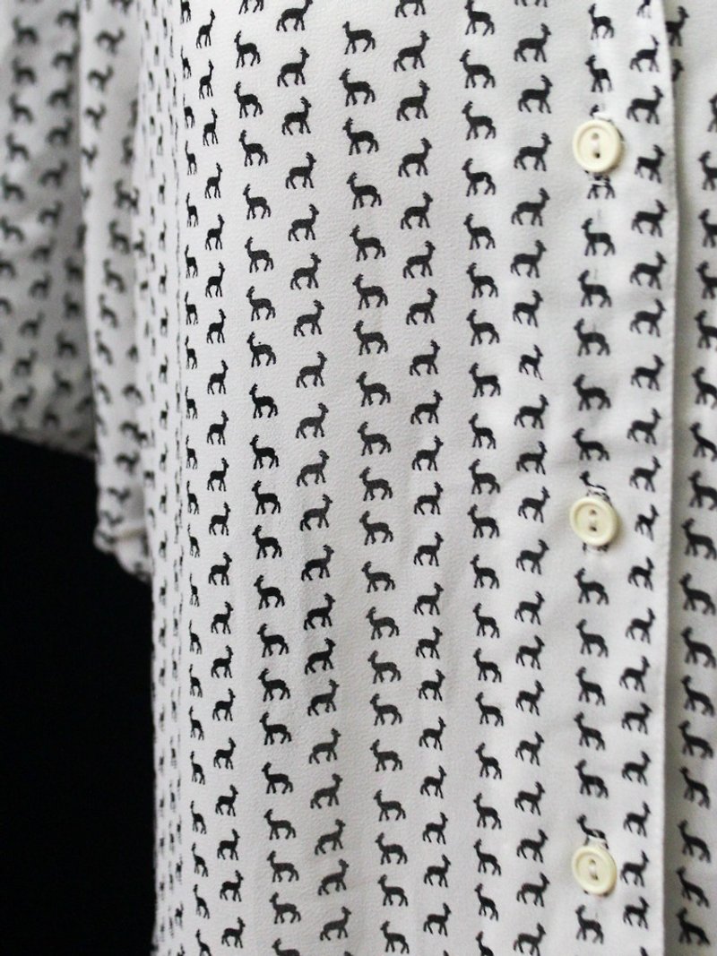 【RE0608T030】 Japanese cute little deer printing short-sleeved ancient shirt - special - Women's Shirts - Polyester White