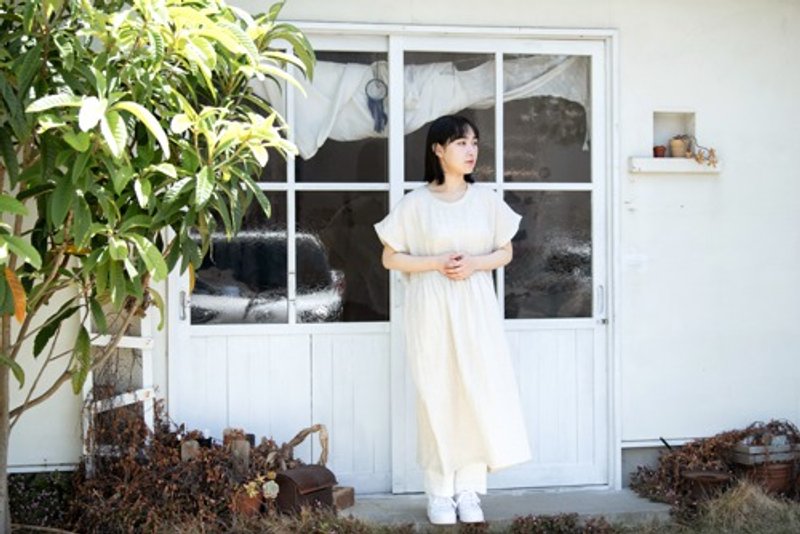 Linen＆Organiccottonガーゼ　ゆったり半袖ロングワンピース - 洋裝/連身裙 - 其他材質 