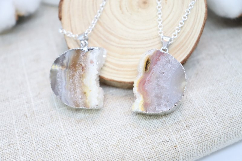 Dainty Big Raw Stone Statement 925 Sterling Silver Necklaces - 項鍊 - 純銀 銀色