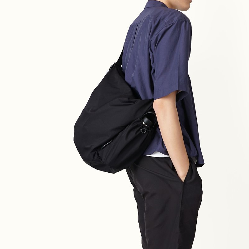 【hellolulu】RE Series | Daily Duo Shoulder Bag | REESE (Black Onyx) - กระเป๋าแมสเซนเจอร์ - เส้นใยสังเคราะห์ สีดำ