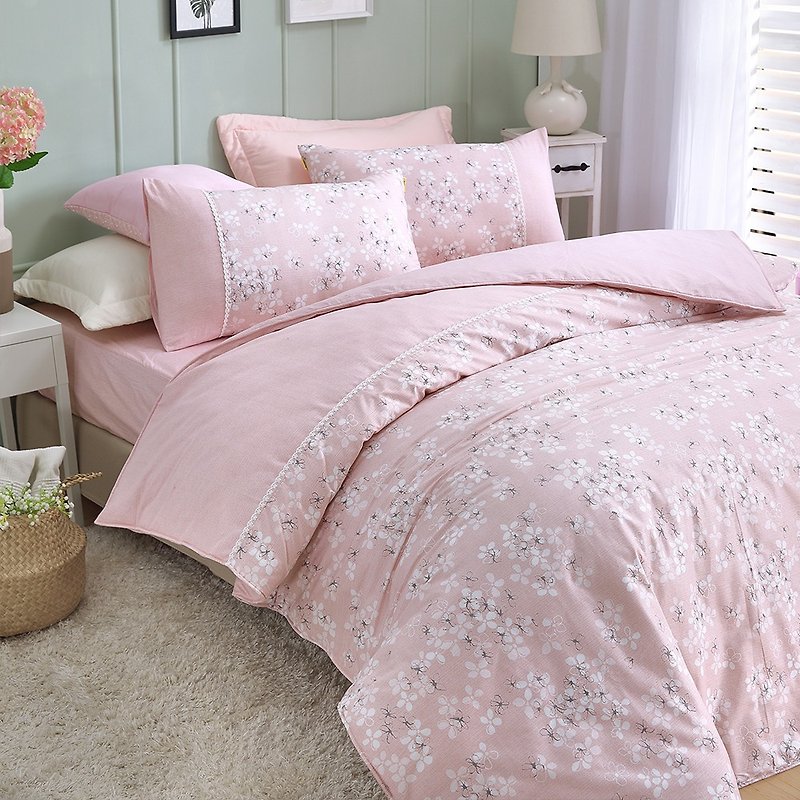 Extra large [falls in love with a small flower bed] Drifting snow (powder) dual-purpose bedding package four-piece King size - เครื่องนอน - ผ้าฝ้าย/ผ้าลินิน สึชมพู