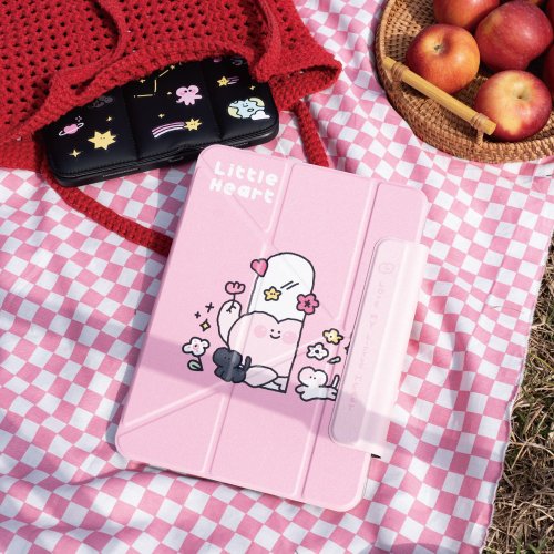 Knocky 原創 插畫家聯名【小心臟登場】多折式搭扣iPad殼