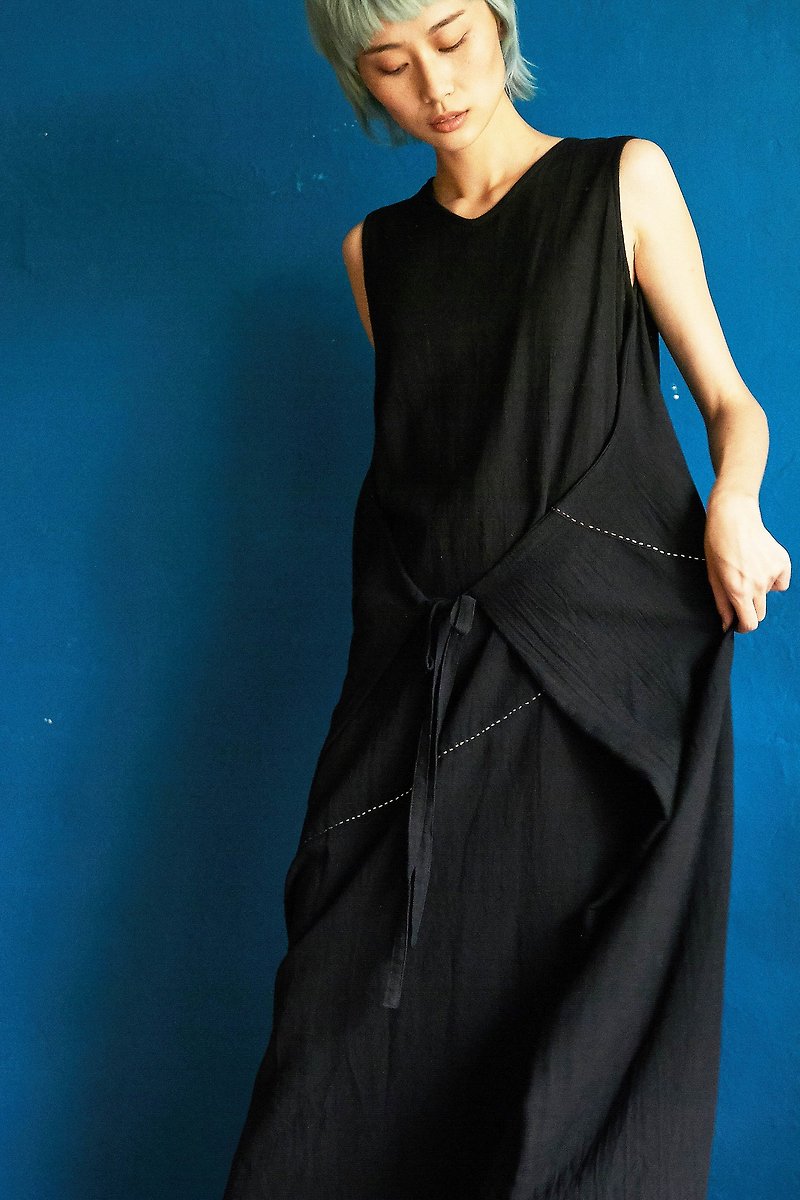 black dress | memory |  fair trade - ชุดเดรส - ขนแกะ สีดำ