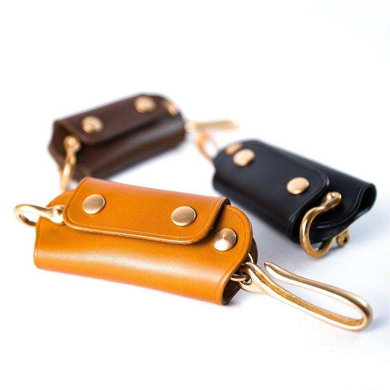 [Customized gift] [Key case/car key case] MISTER top hand-stitched leather Italy - Keychains - Genuine Leather 