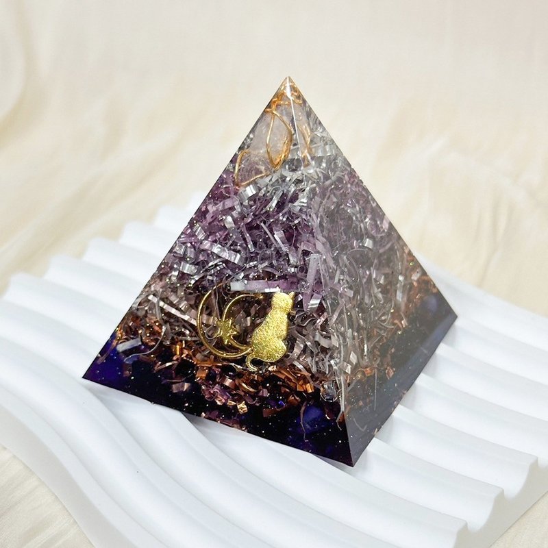 Spiritual Body and Mind Workshop Org Pyramid Energy Pyramid Org Tower Org Tower - Items for Display - Resin Purple