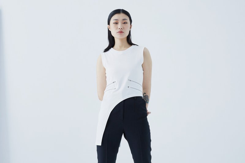 Asymmetric Double Zip Sleeveless Top_White - Women's Tops - Cotton & Hemp White