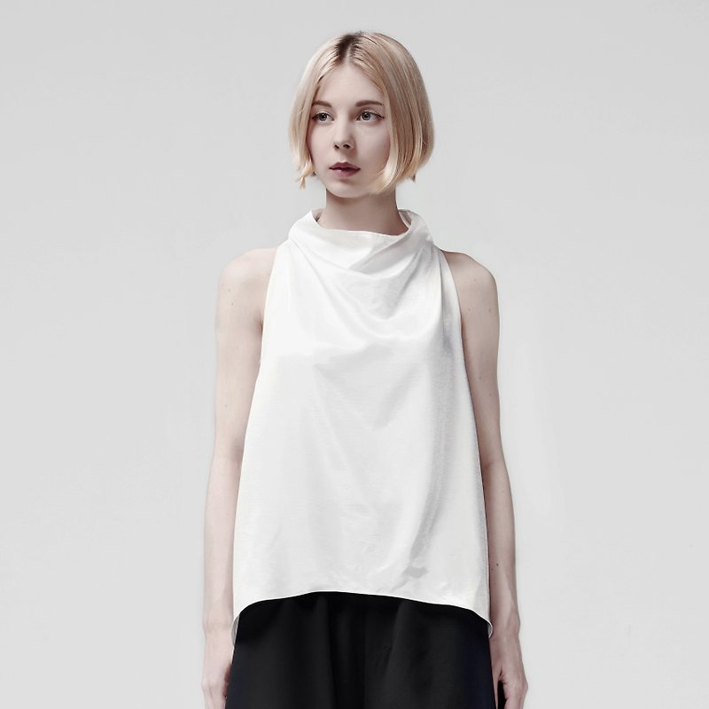 TRAN - After the slits high collar vest - Women's Tops - Cotton & Hemp White