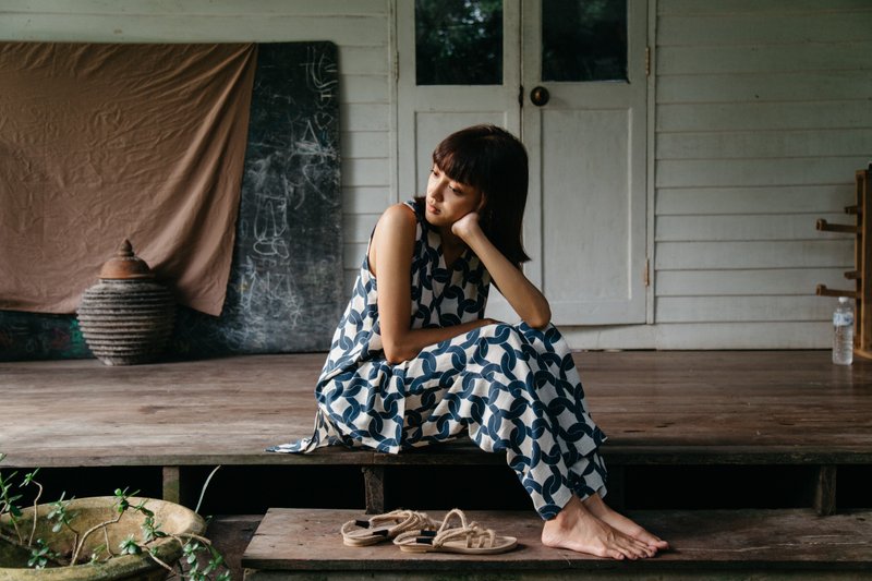 Mulmul chain wide pants - 中性長褲/短褲 - 棉．麻 藍色