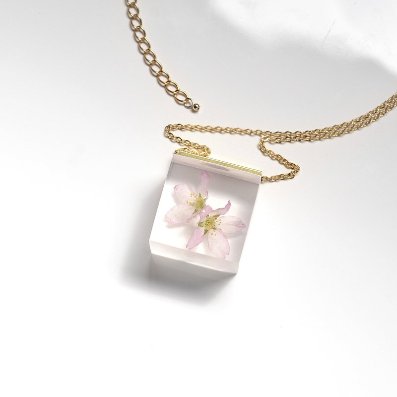 桜のネックレス 2022 ステンレス ゴールドカラー 啓翁桜 ドライフラワー レジン/日本設計 艶消し birthday present - 項鍊 - 樹脂 粉紅色