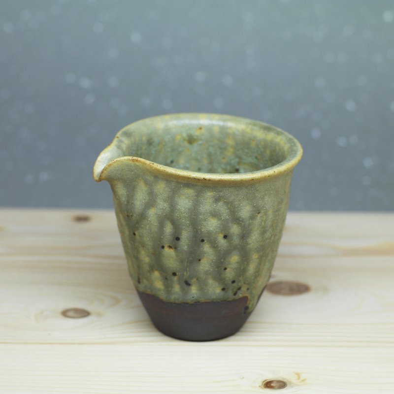 Gray glaze tea sea, fair cup, uniform cup hand pottery tea props - Teapots & Teacups - Pottery 