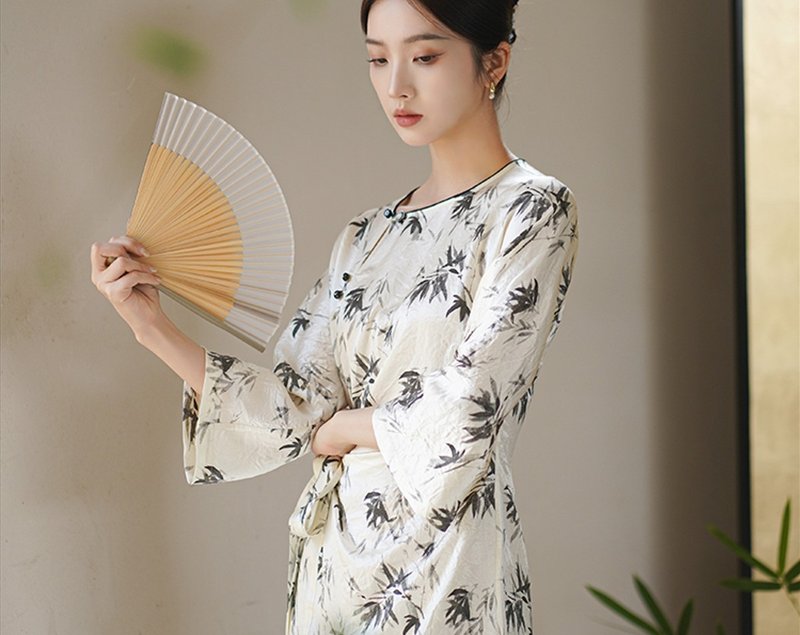 Zhuzhici New Chinese Retro Chinese Style Printed Acetate Dress - ชุดเดรส - วัสดุอื่นๆ ขาว