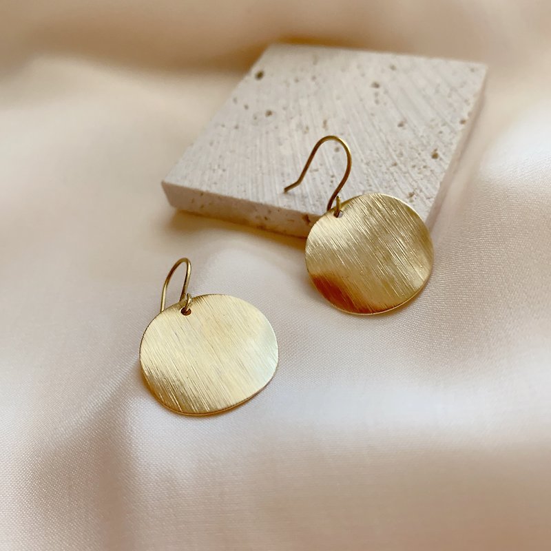Ballet-Pearls earrings - Earrings & Clip-ons - Copper & Brass Gold