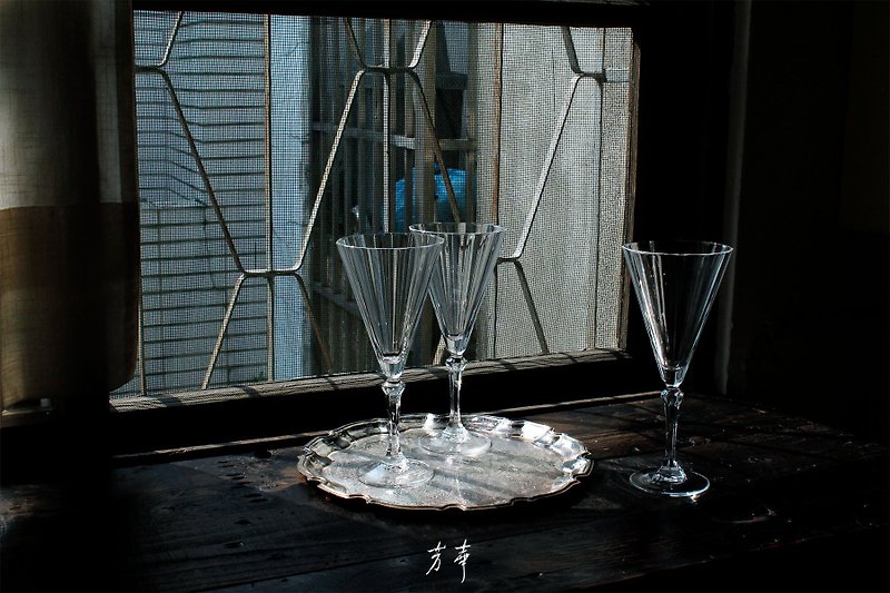 French made straight grain champagne flutes - Cups - Glass 