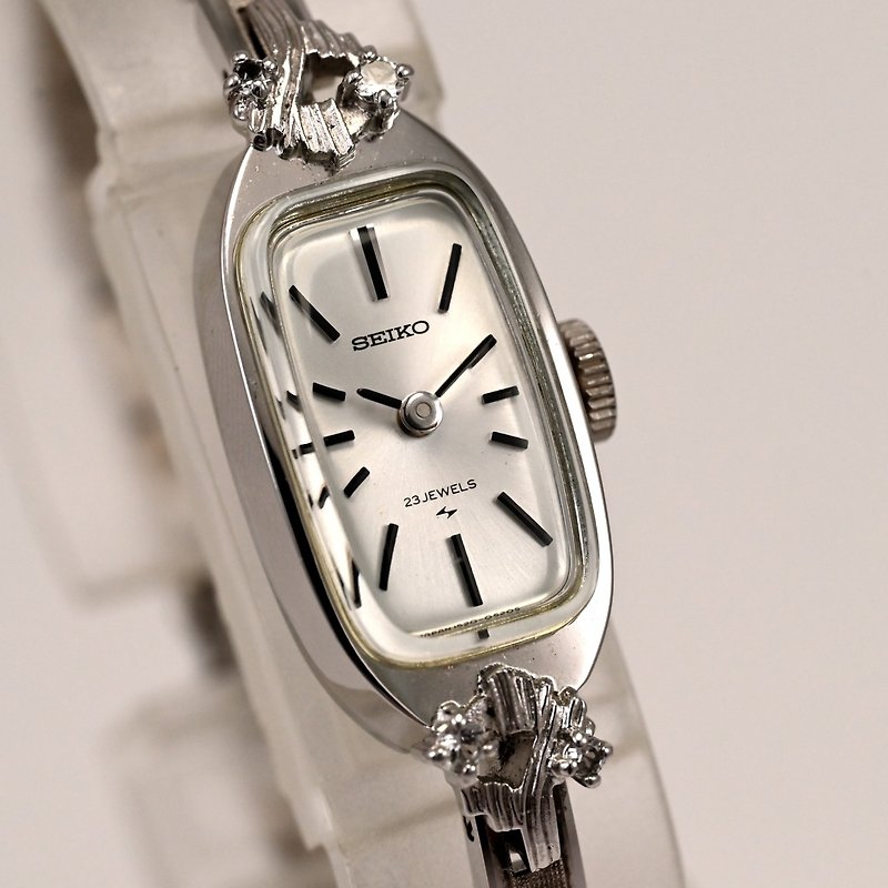 【SEIKO】ヴィンテージ SEIKO 女性用手巻き腕時計 シルバー文字盤 WGP ホワイトゴールドプレート　日本発送 - 女錶 - 不鏽鋼 銀色