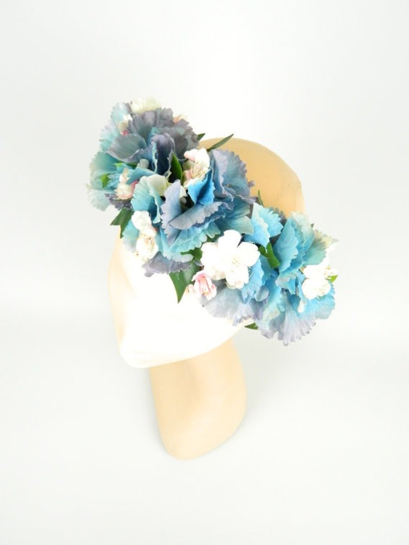 Flower Crown Boho Garland Bridal Headpiece in Pastel Colours with Silk Flowers in Blue, White and Foliage Spring and Summer Hair Accessory - เครื่องประดับผม - วัสดุอื่นๆ สีน้ำเงิน